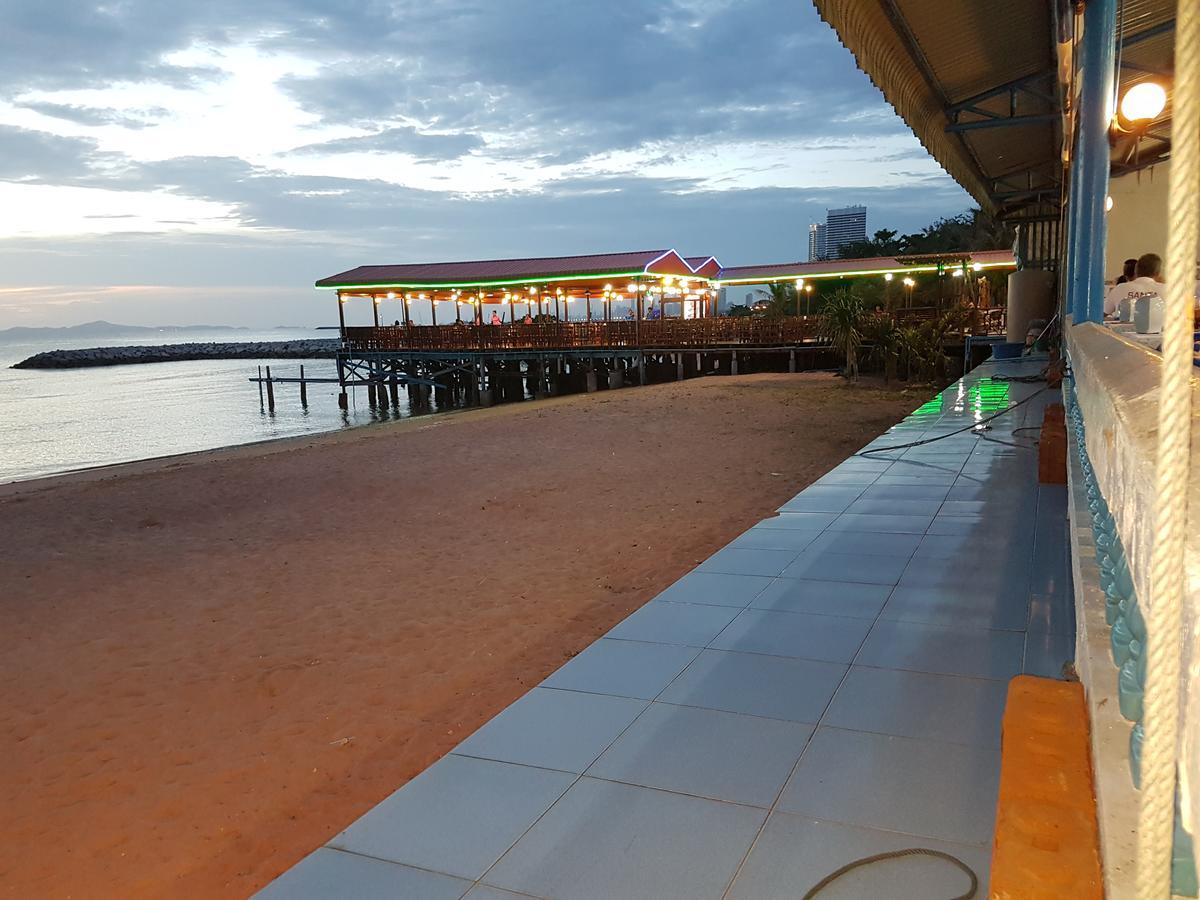 Villa - Baan Dusit Pattaya Ban Nong Hin  Экстерьер фото